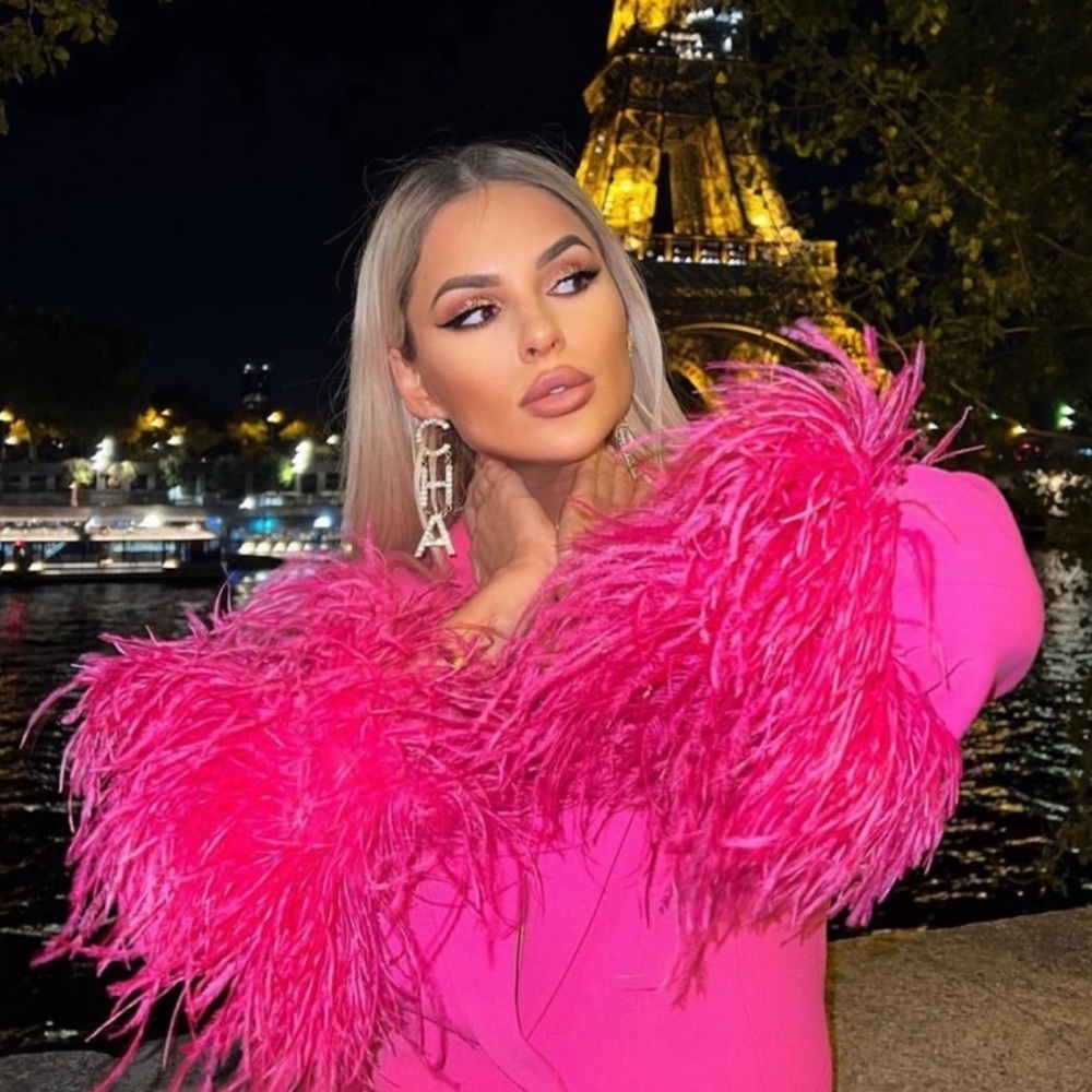 Bloggers Fav!!! NWT ZARA Straight Cut Feather Blazer - Picture 5 of 16